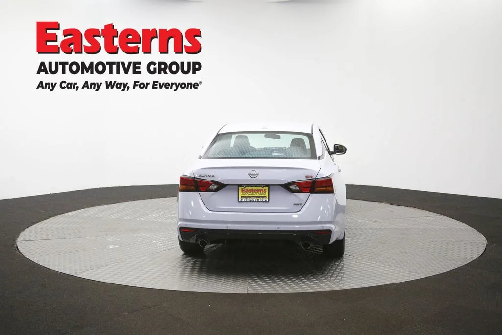 Used 2025 Gray Nissan 2.5 SR image 37