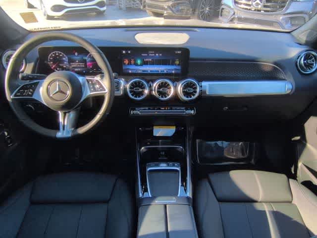 Used 2025 Mountain Grey Metallic Mercedes-Benz GLB 250 image 16