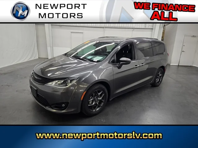 2019 Chrysler Pacifica Touring Plus