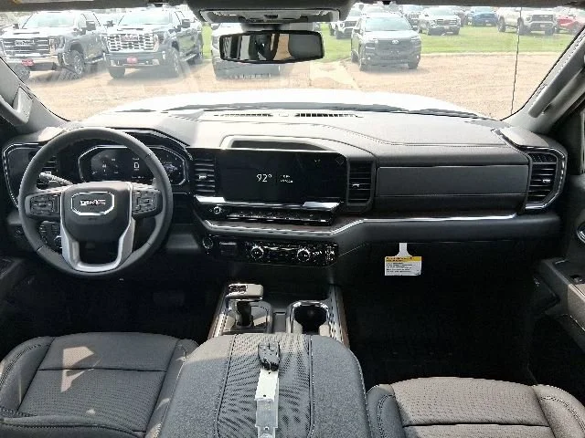 2026 GMC Sierra 1500 SLT - Photo 9