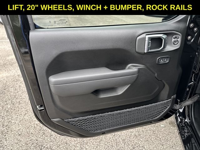 New 2025 Black Jeep Sport S image 10
