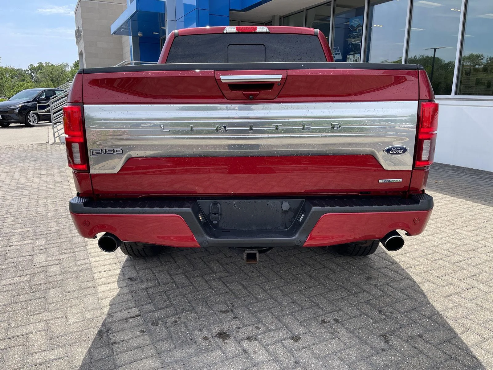 Used 2020 Rapid Red Metallic Tinted Clearcoat Ford Limited image 4