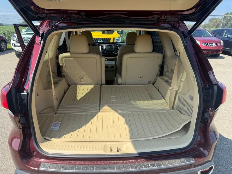 Used 2017 Red Toyota Limited image 8