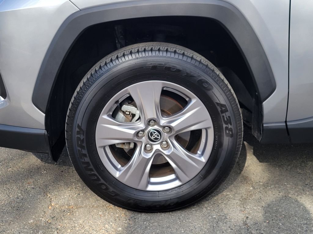 Used 2025 Silver Toyota XLE image 6