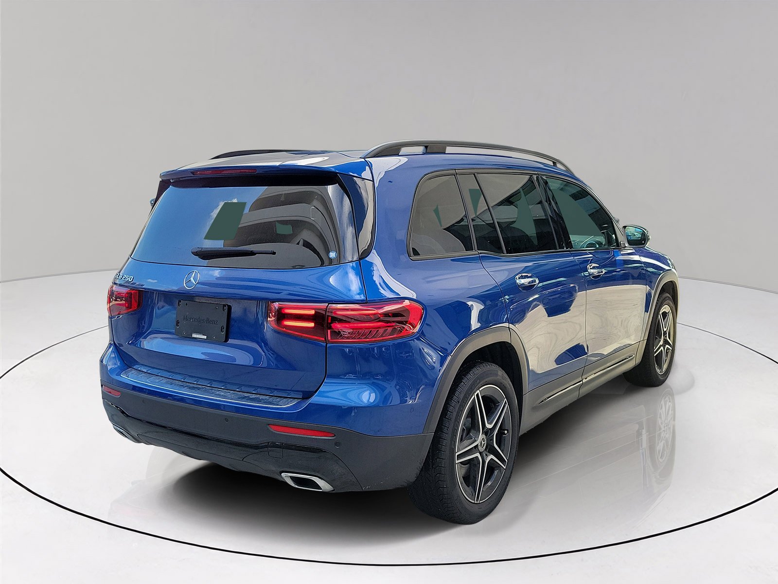 Certified Used 2026 Blue Mercedes-Benz GLB 250 image 6