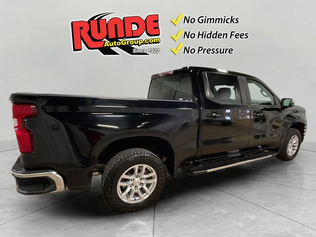 Used 2022 Black Chevrolet LT image 7