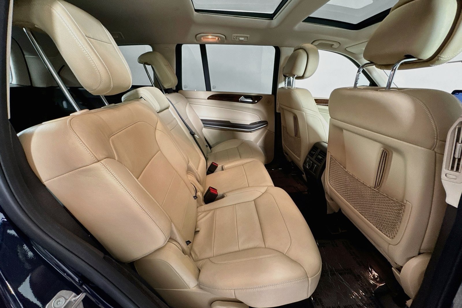 Used 2019 Lunar Blue Metallic Mercedes-Benz GLS 550 image 26