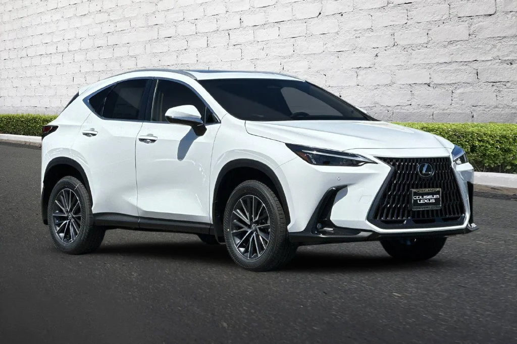 New 2026 Ultra White Lexus  350 AWD image 2