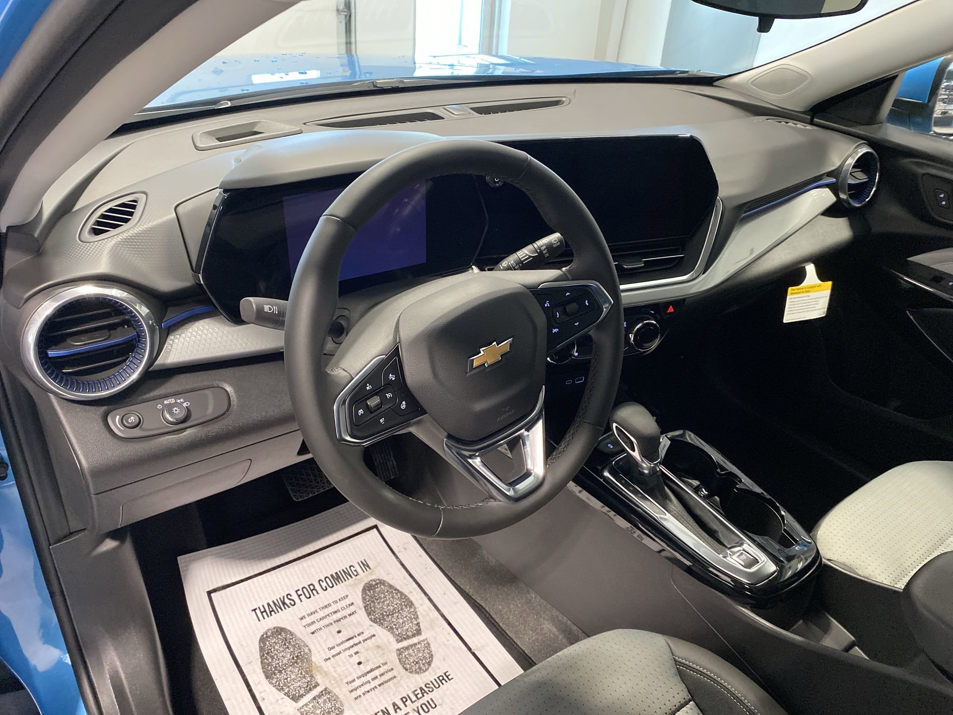 2026 Chevrolet Trax LT - Photo 11