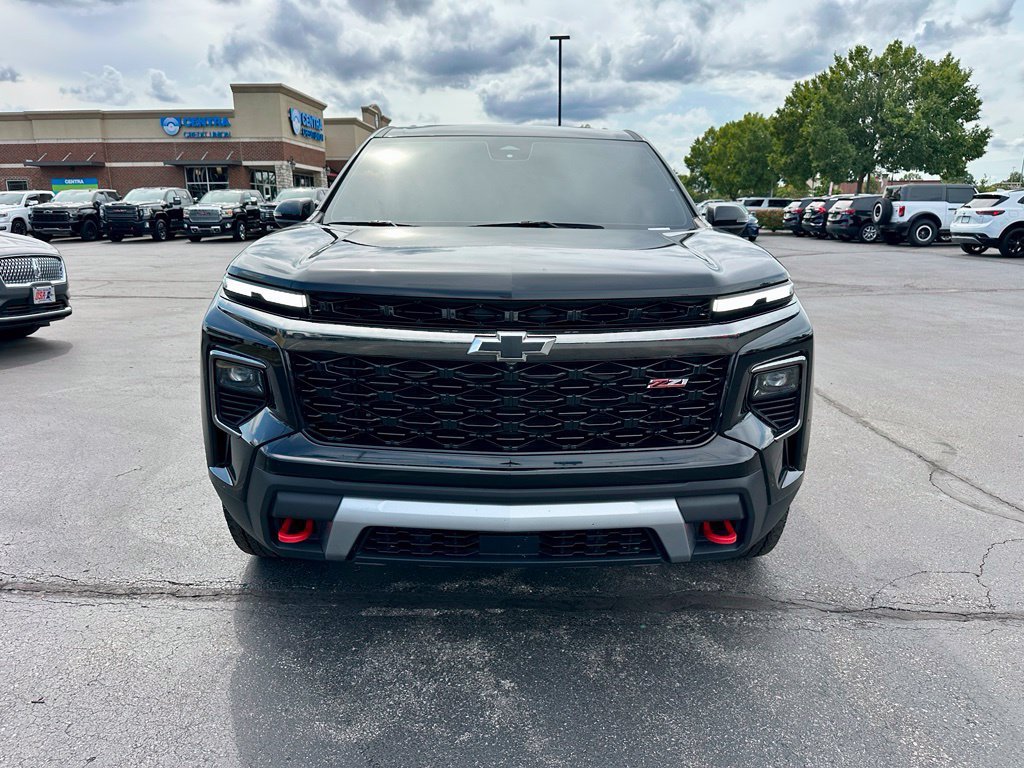Used 2024 Black Chevrolet Z71 image 8