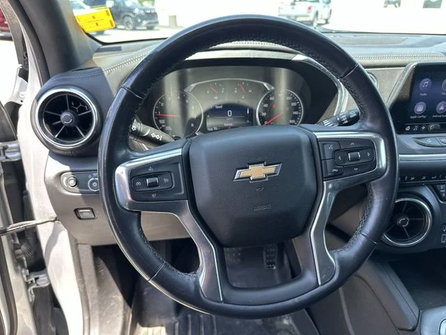 Used 2020 Silver Chevrolet LT image 13