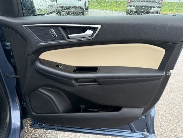 Used 2018 Blue Metallic Ford SEL image 36
