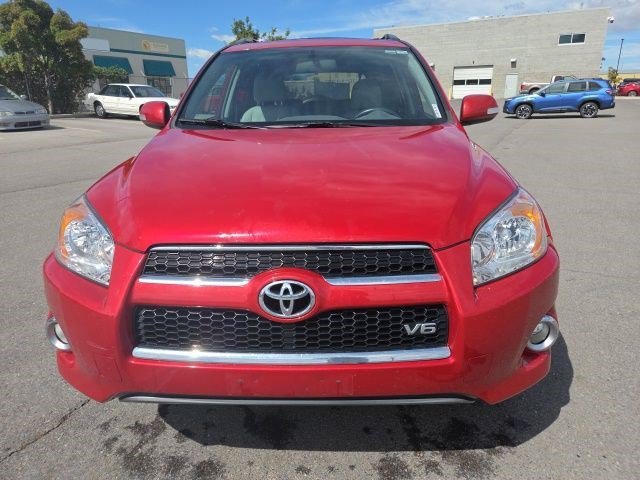 Used 2009 Red Toyota Ltd image 9