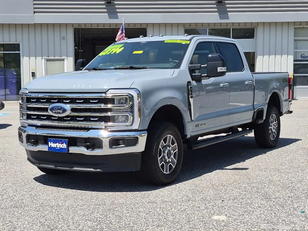 2024 Ford Super Duty F-250 Pickup LARIAT