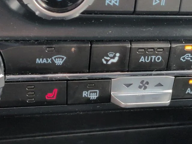 Used 2025 2025 FORD F 150 XLT Ford XLT image 21