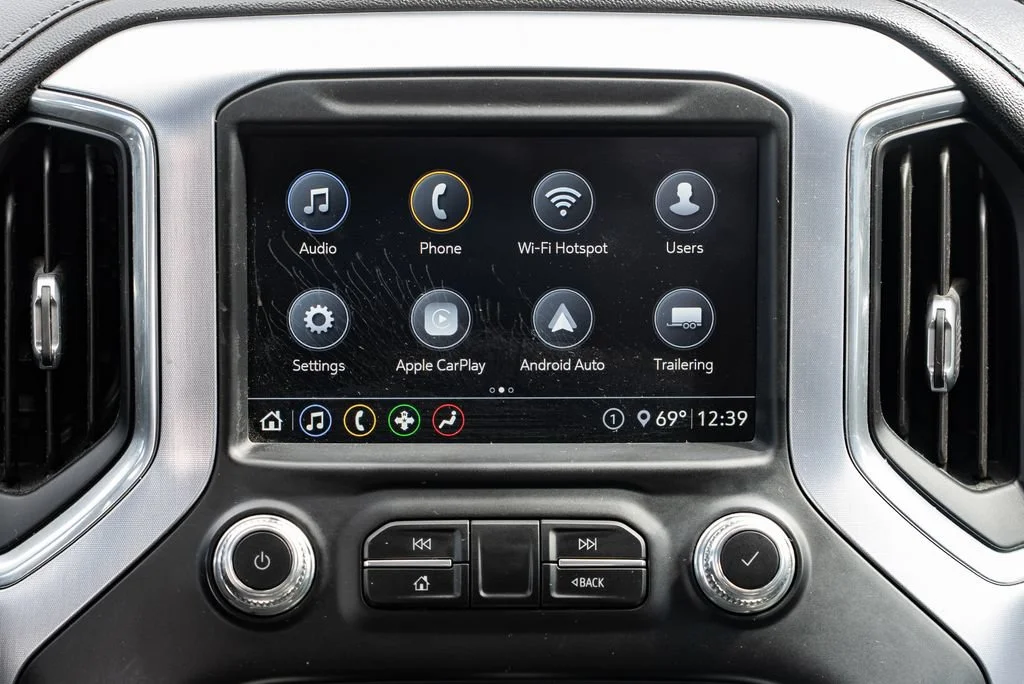 Used 2020 Quicksilver Metallic GMC SLE image 14