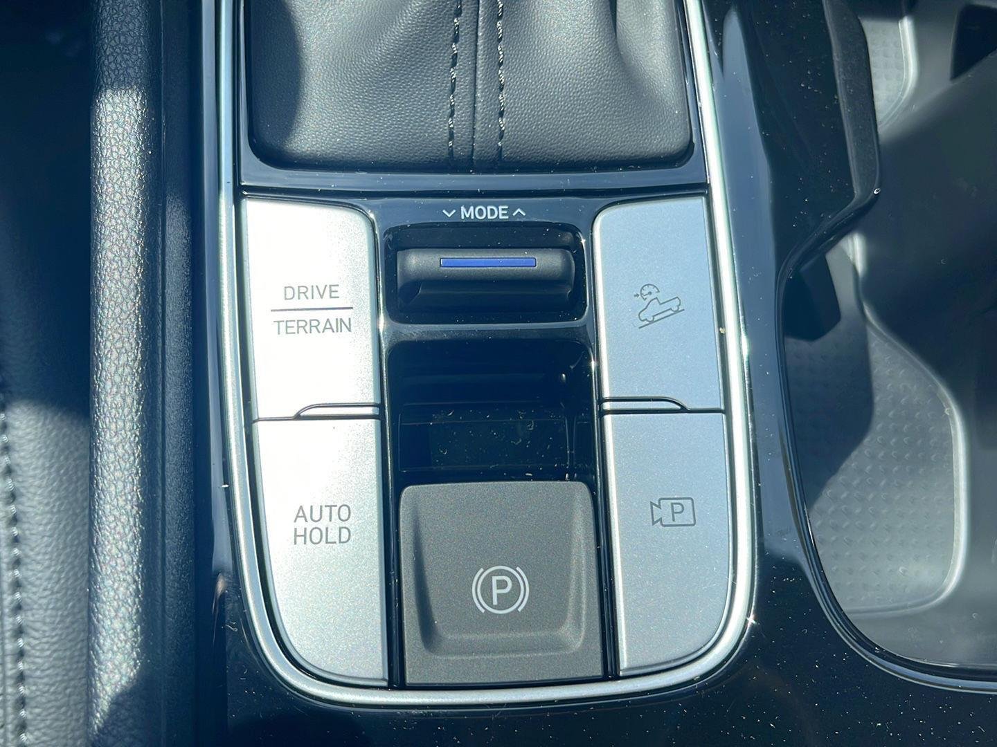 New 2026 Phantom Black Hyundai XRT image 32
