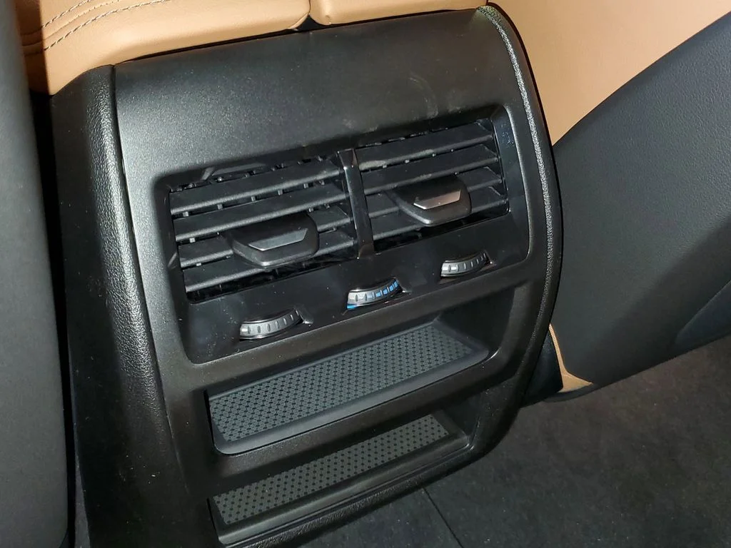 Used 2026 Gray BMW sDrive40i image 12
