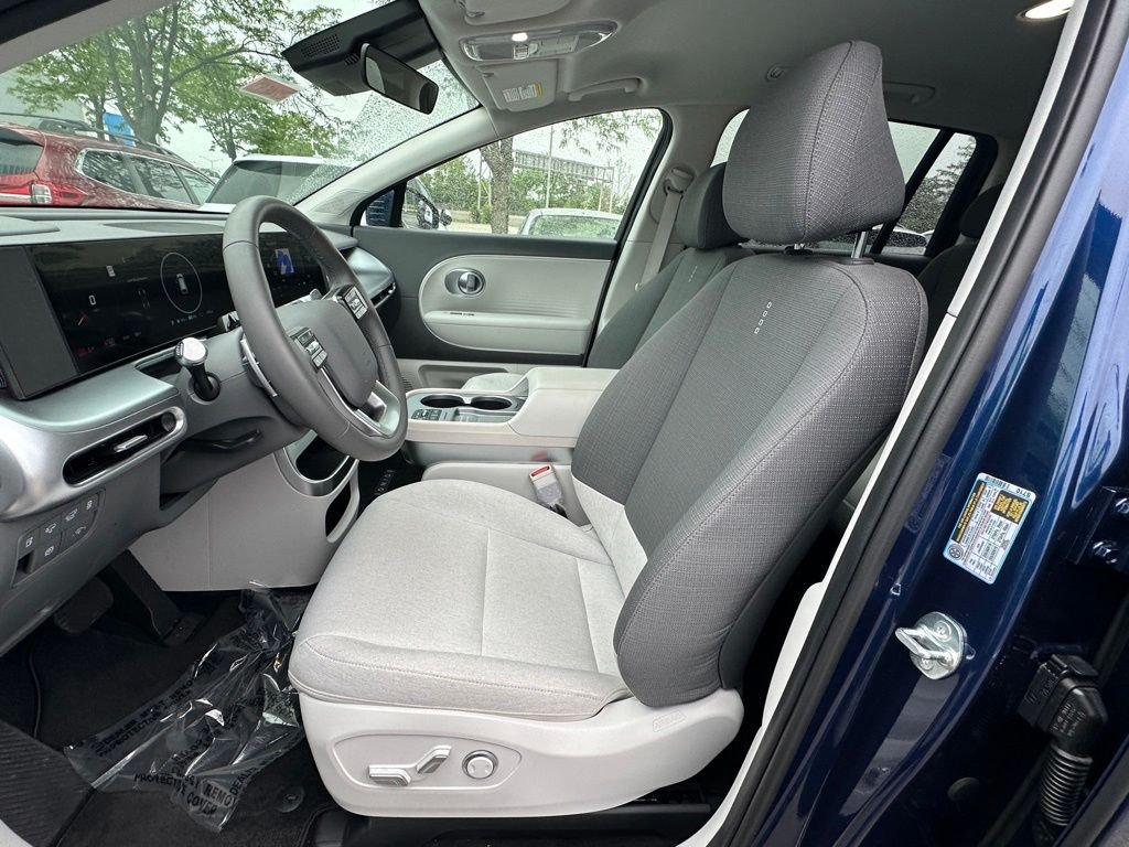 2026 Hyundai IONIQ 9 SE - Photo 10