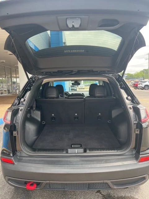 Used 2022 Black Jeep Trailhawk image 17