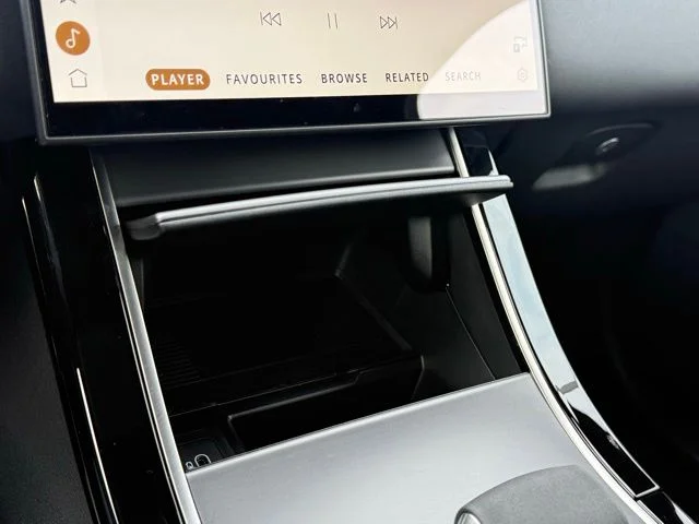 2026 Land Rover Range Rover Velar S - Photo 25