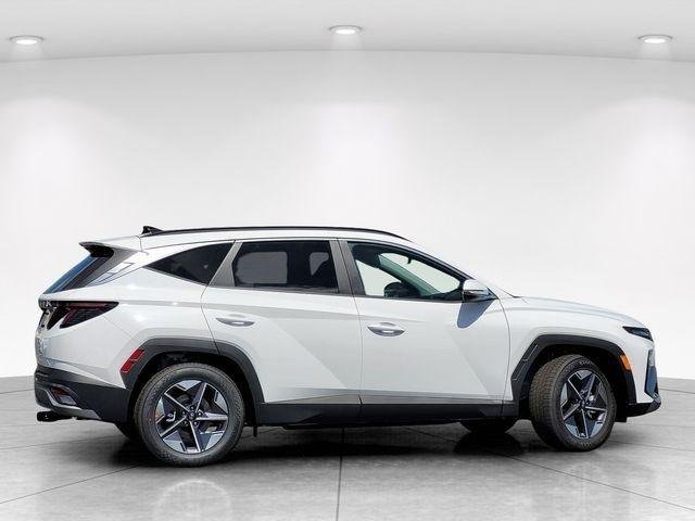 New 2026 White Hyundai SEL Premium FWD image 33