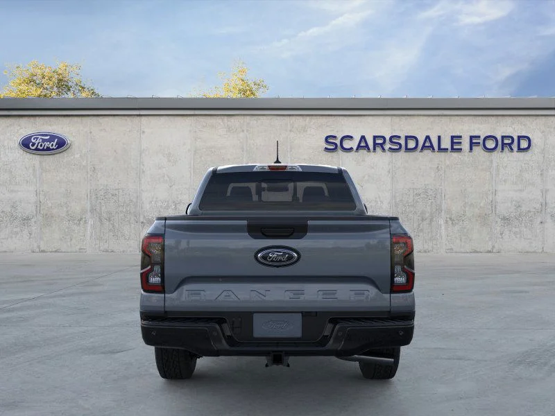 New 2025 Azure Gray Metallic Tri-coat Ford XLT image 5