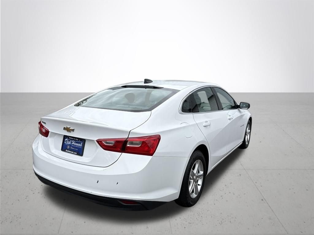 Used 2020 Summit White Chevrolet LS image 3