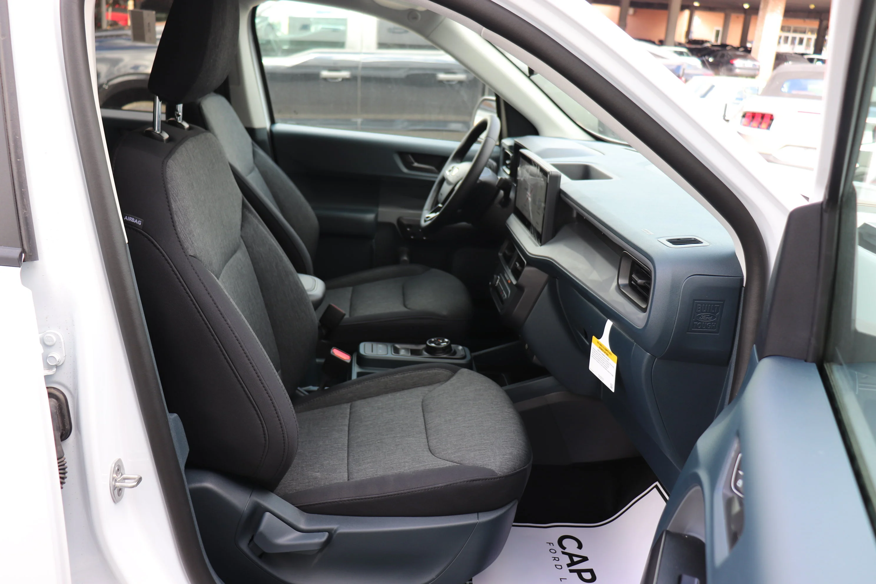 New 2026 OXFORD WHITE Ford XLT image 5