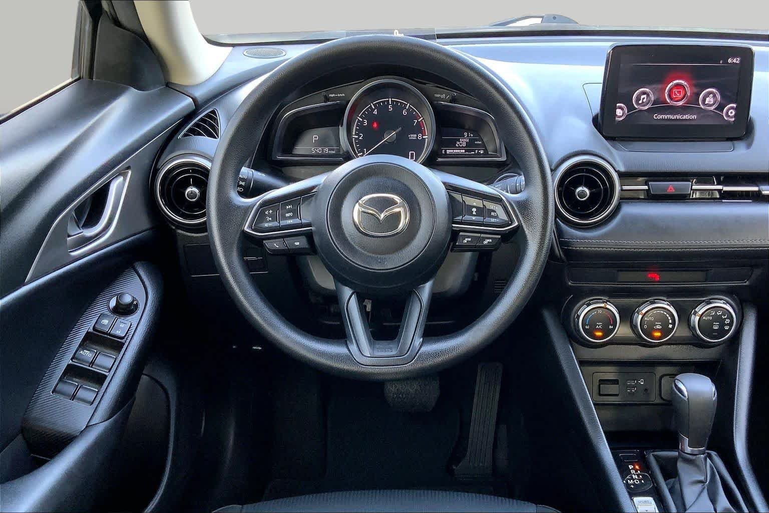 Used 2020 Snowflake White Pearl Mica Mazda Sport image 6