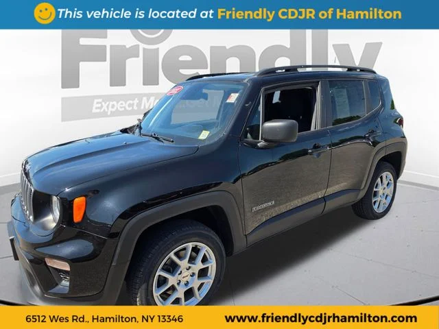 Used 2022 Black Jeep Latitude image 1