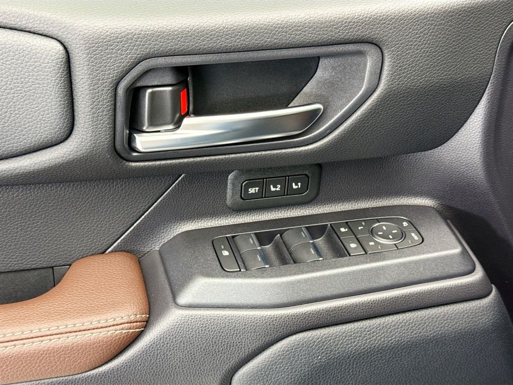 Used 2026 Brown Toyota Base image 22