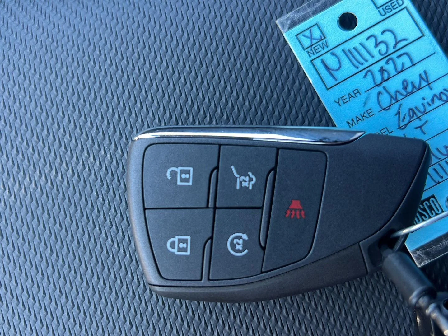 2027 Chevrolet Equinox LT - Photo 44