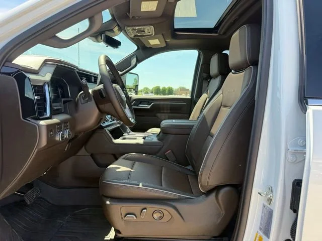 2026 GMC Sierra 2500HD Denali - Photo 14