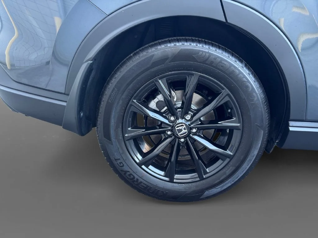 Used 2025 Gray Honda Sport image 11