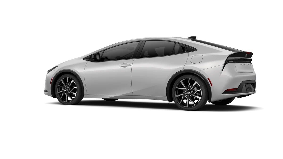 New 2027 Cutting Edge Toyota XSE Premium image 21