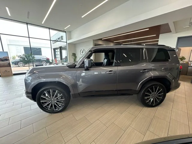 New 2026 Nebula Gray Pearl Lexus LUXURY PLUS image 11