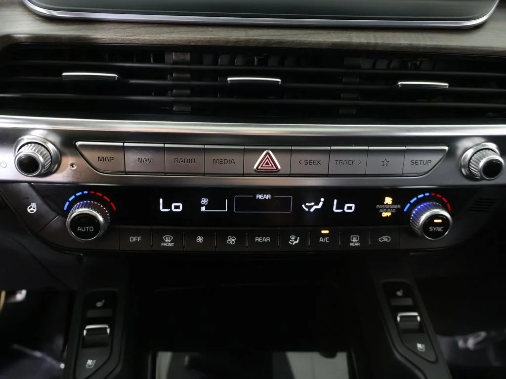 Used 2020 Gray Kia SX image 59