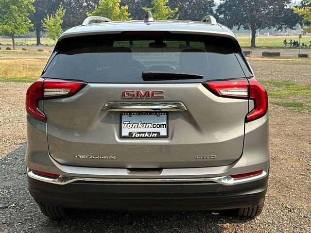 Used 2023 Sterling Metallic GMC SLT image 6
