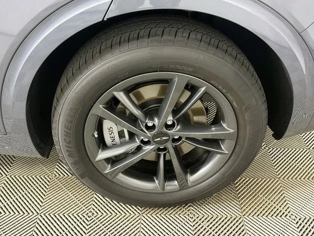New 2027 Genesis GV70 2.5T Advanced