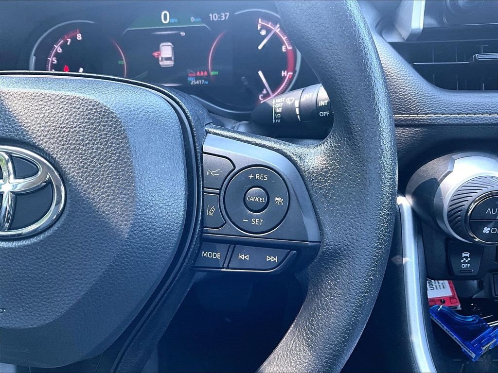 Used 2025 White Toyota XLE image 24