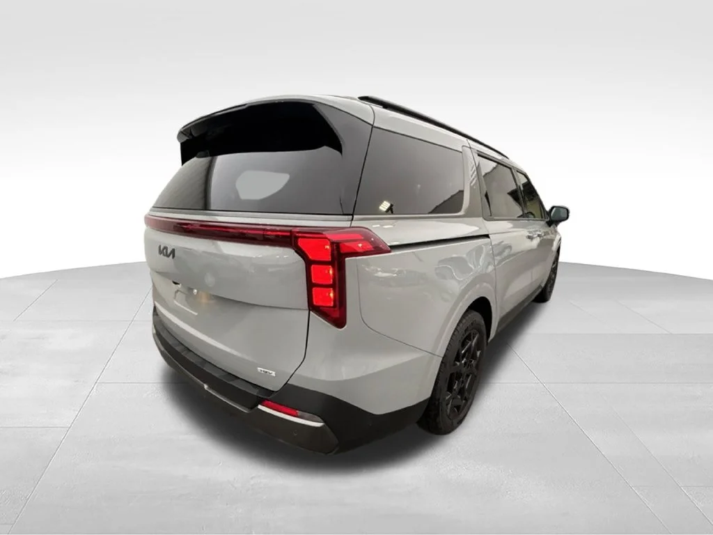 Used 2026 Silver Kia SX image 6