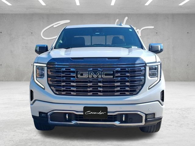 Used 2024 White Frost Tricoat GMC Denali Ultimate image 19