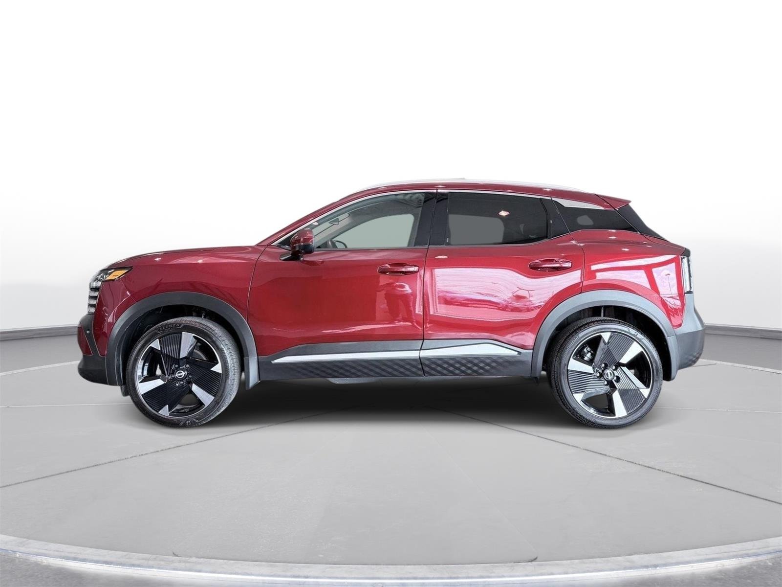 Used 2025 Scarlet Ember Tintcoat Nissan SR image 17