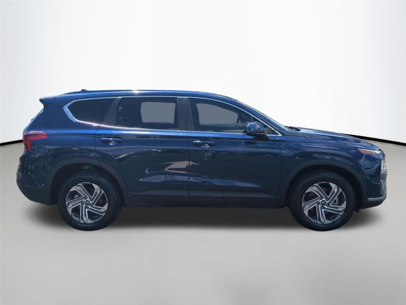 Used 2023 Stormy Sea Hyundai SE image 12