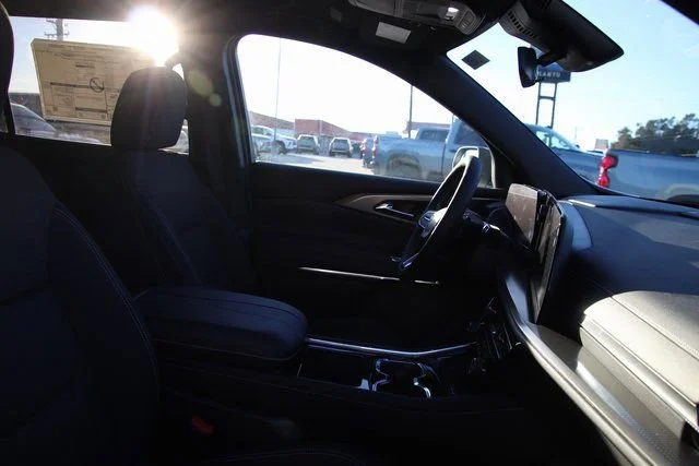 2026 Chevrolet Traverse LT - Photo 25