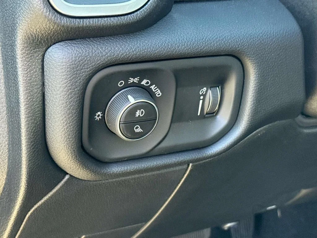 New 2026 Ceramic Gray Clearcoat RAM Big Horn image 25