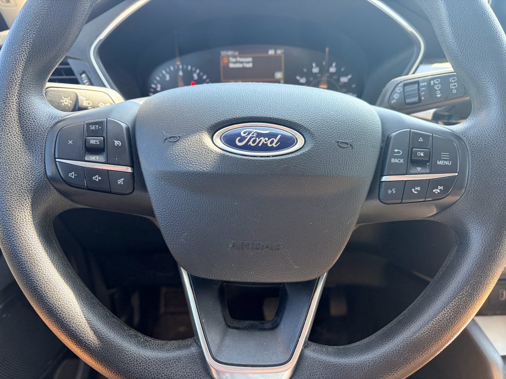 Used 2020 Blue Metallic Ford SE image 14