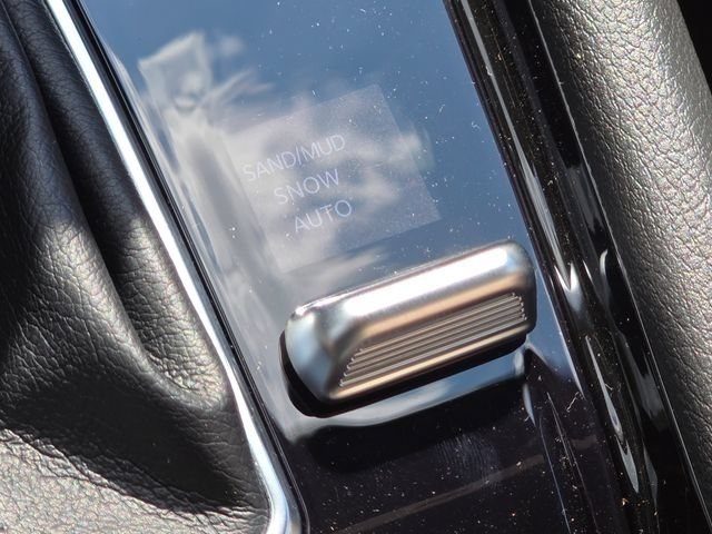 New 2026 Fathom Blue Pearl Coat Jeep Latitude image 14