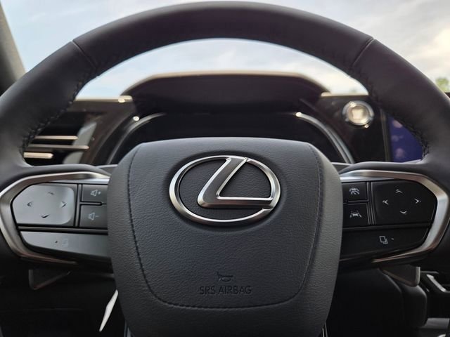 New 2026 Wind Chill Pearl Lexus LUXURY AWD image 38